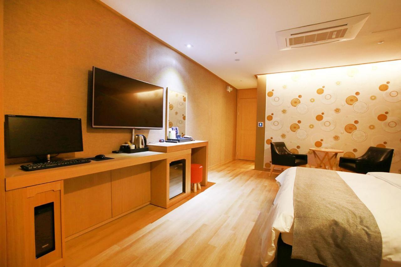 Paju Golden Hill Hotel Buitenkant foto