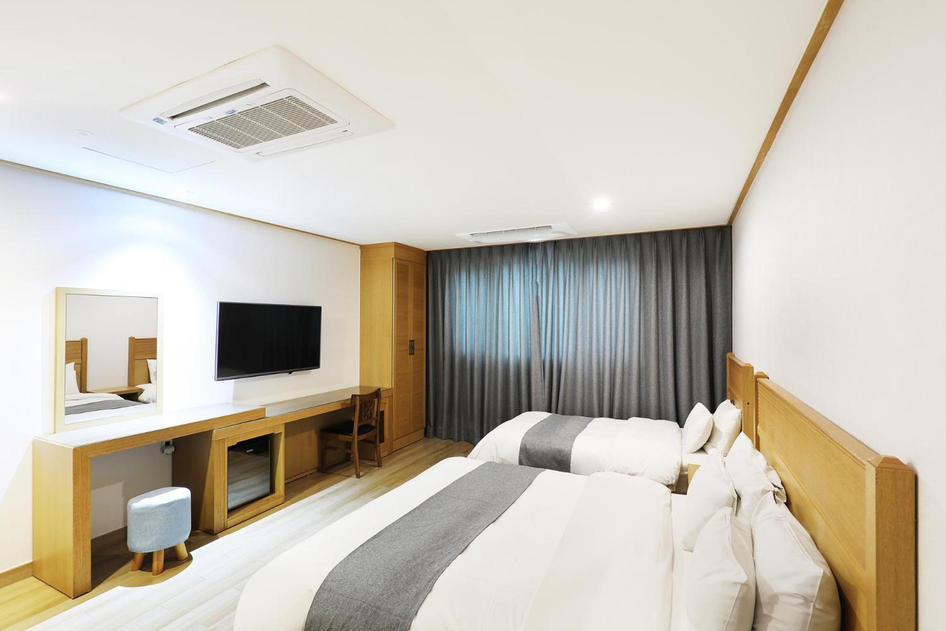 Paju Golden Hill Hotel Buitenkant foto