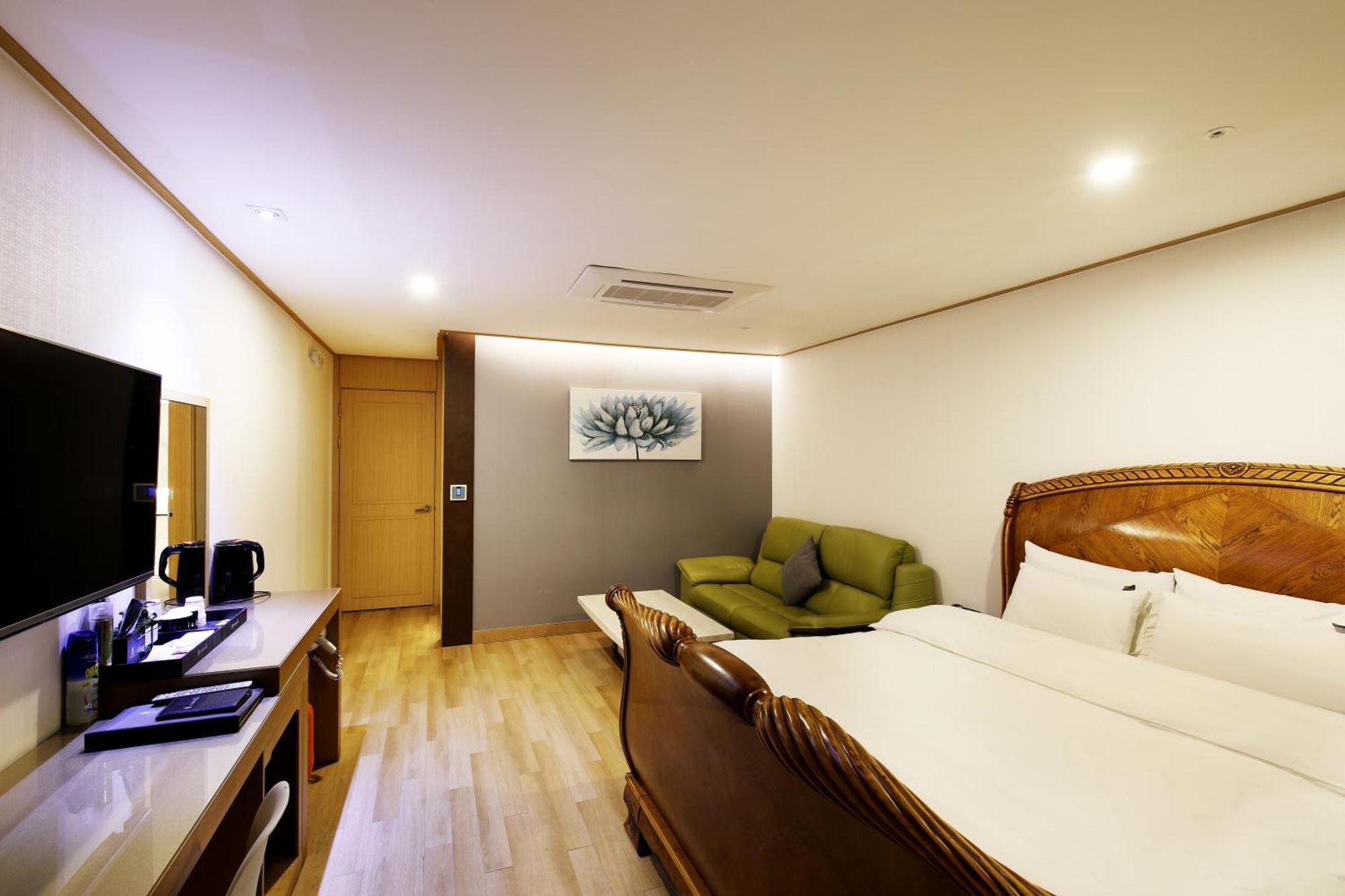 Paju Golden Hill Hotel Buitenkant foto